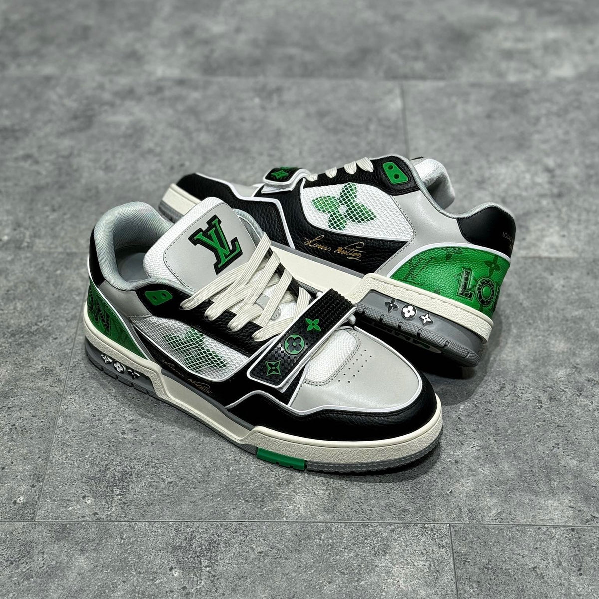 LOU TRAINERS