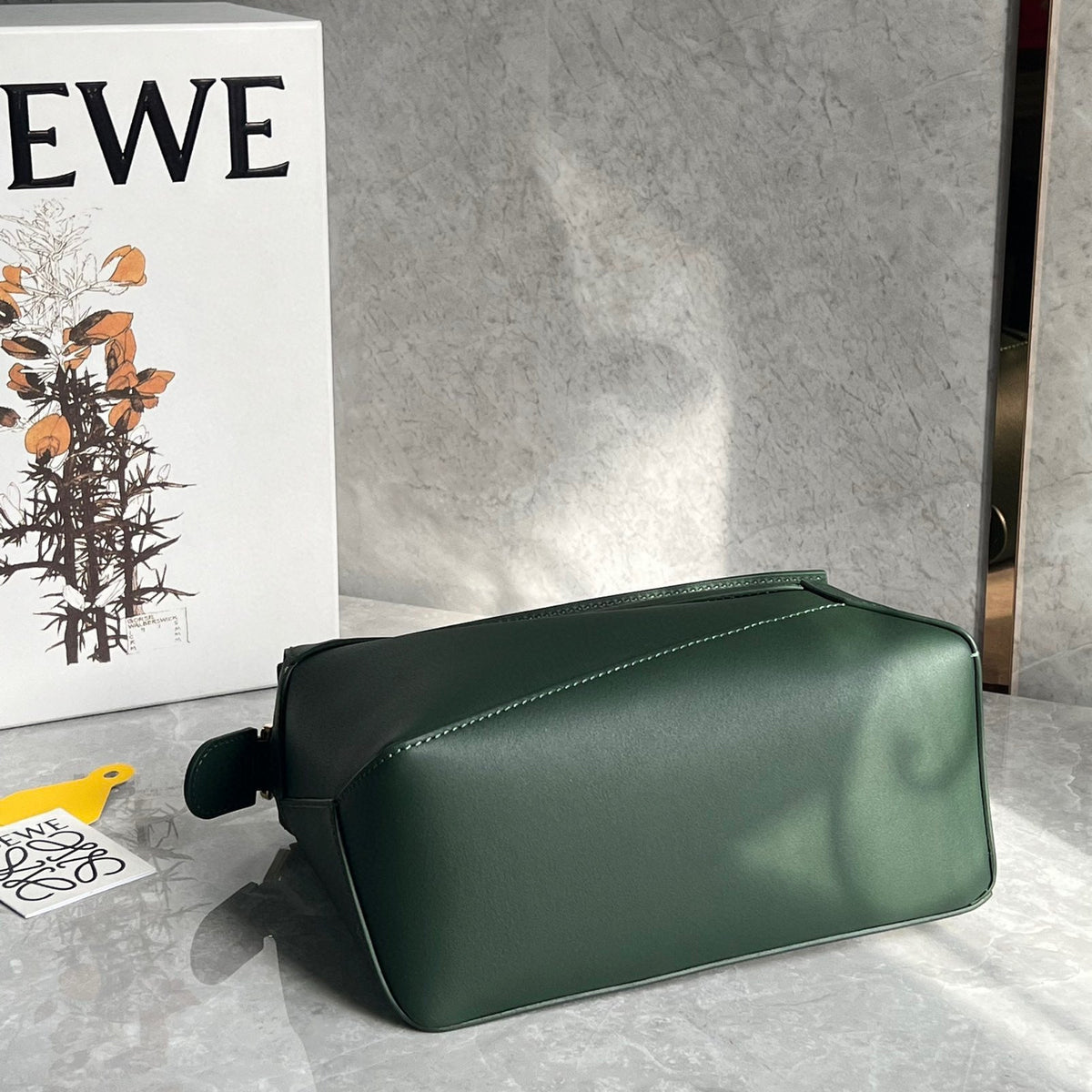 LOEW SMALL PUZZLE EDGE BAG