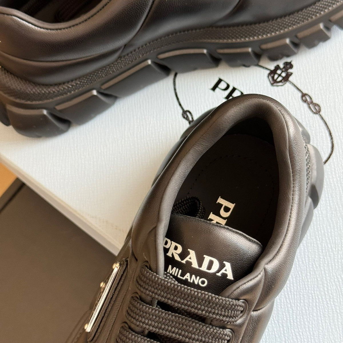 PD SNEAKERS