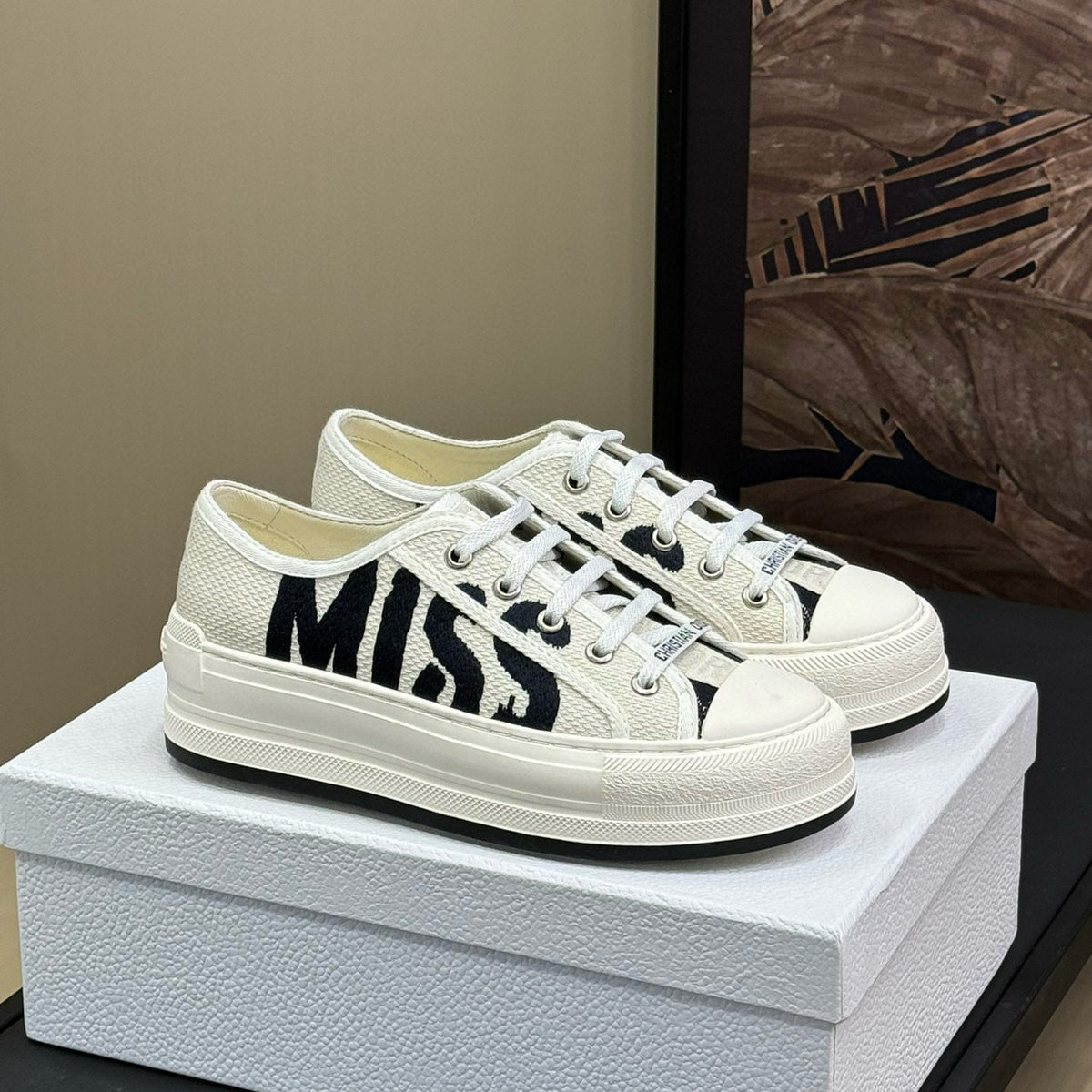 CD PLATFORM SNEAKER