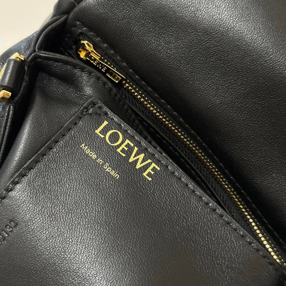 LOEW PUFFER GOYA BAG