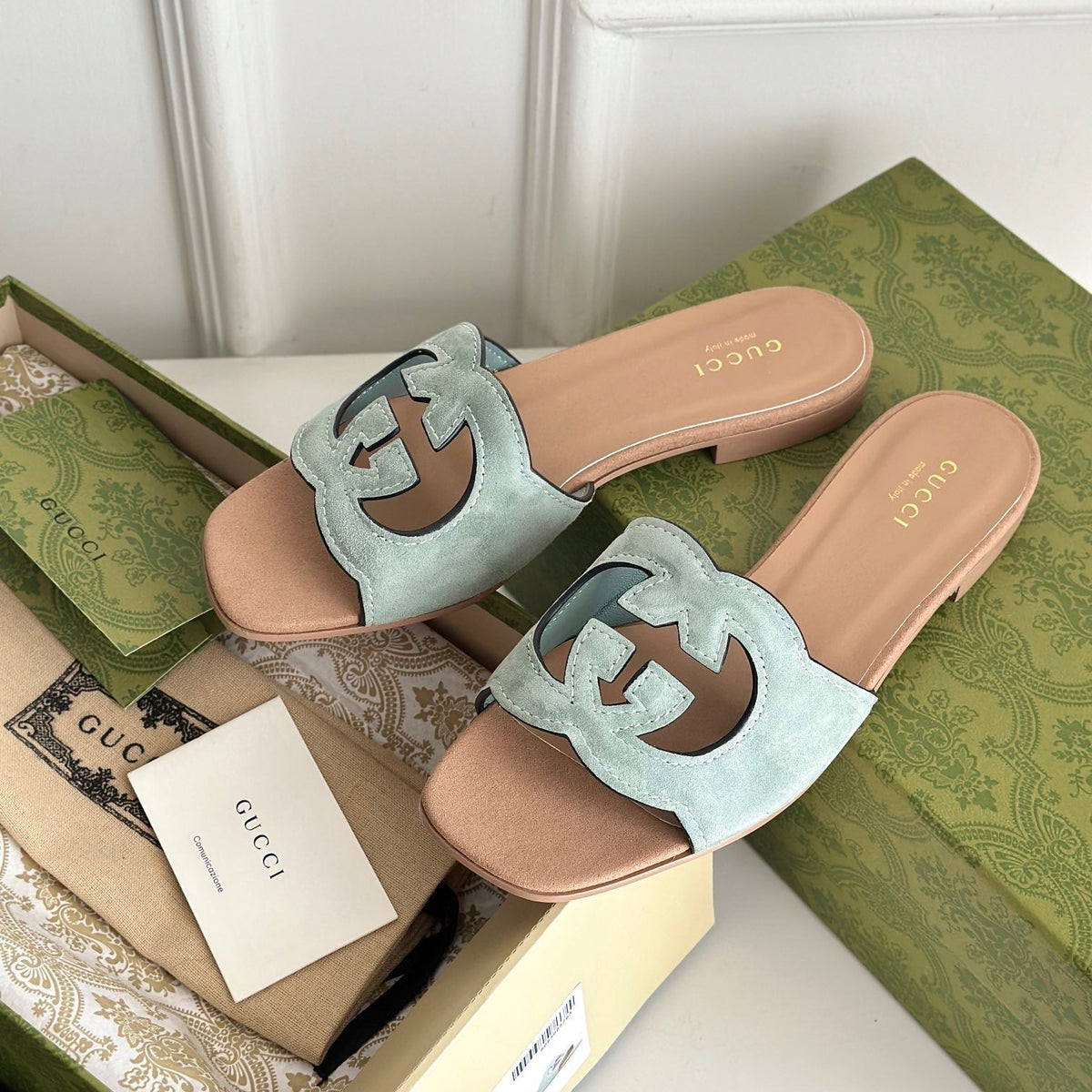 GG CUT OUT SANDALS