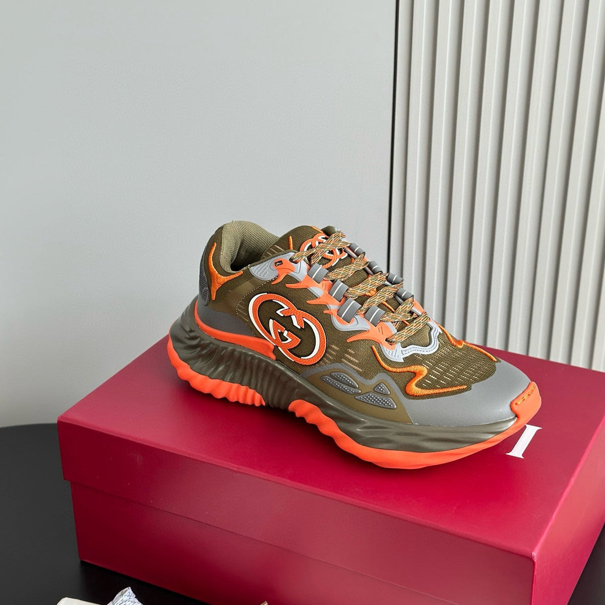 GG RIPPLE TRAINERS