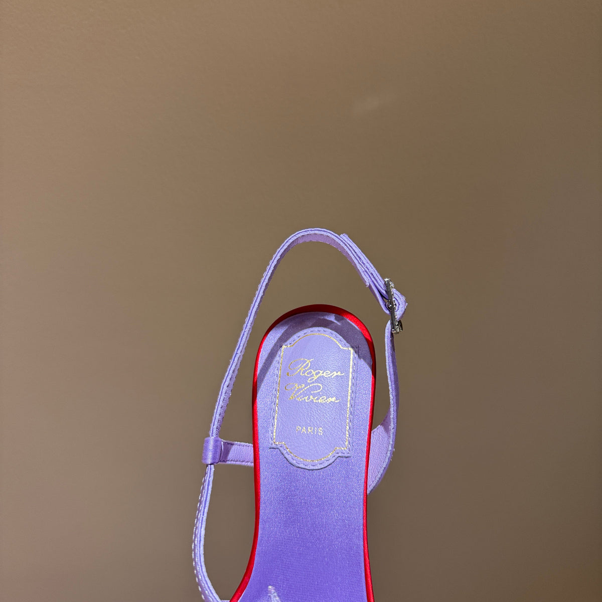 ROGER V HEELS