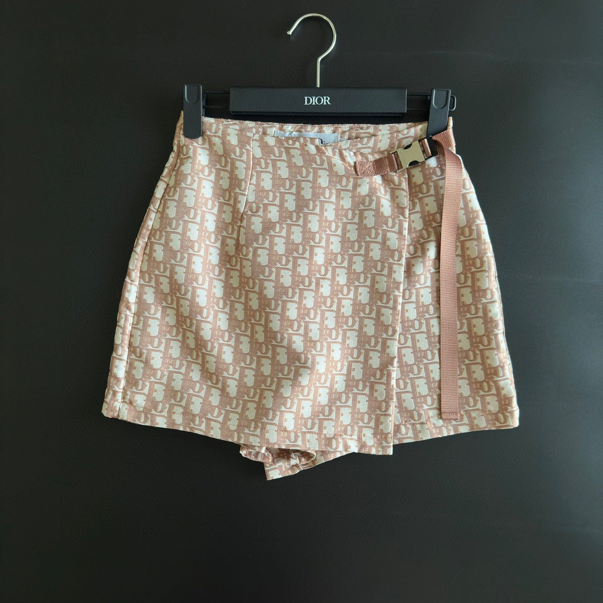 CD SHORTS