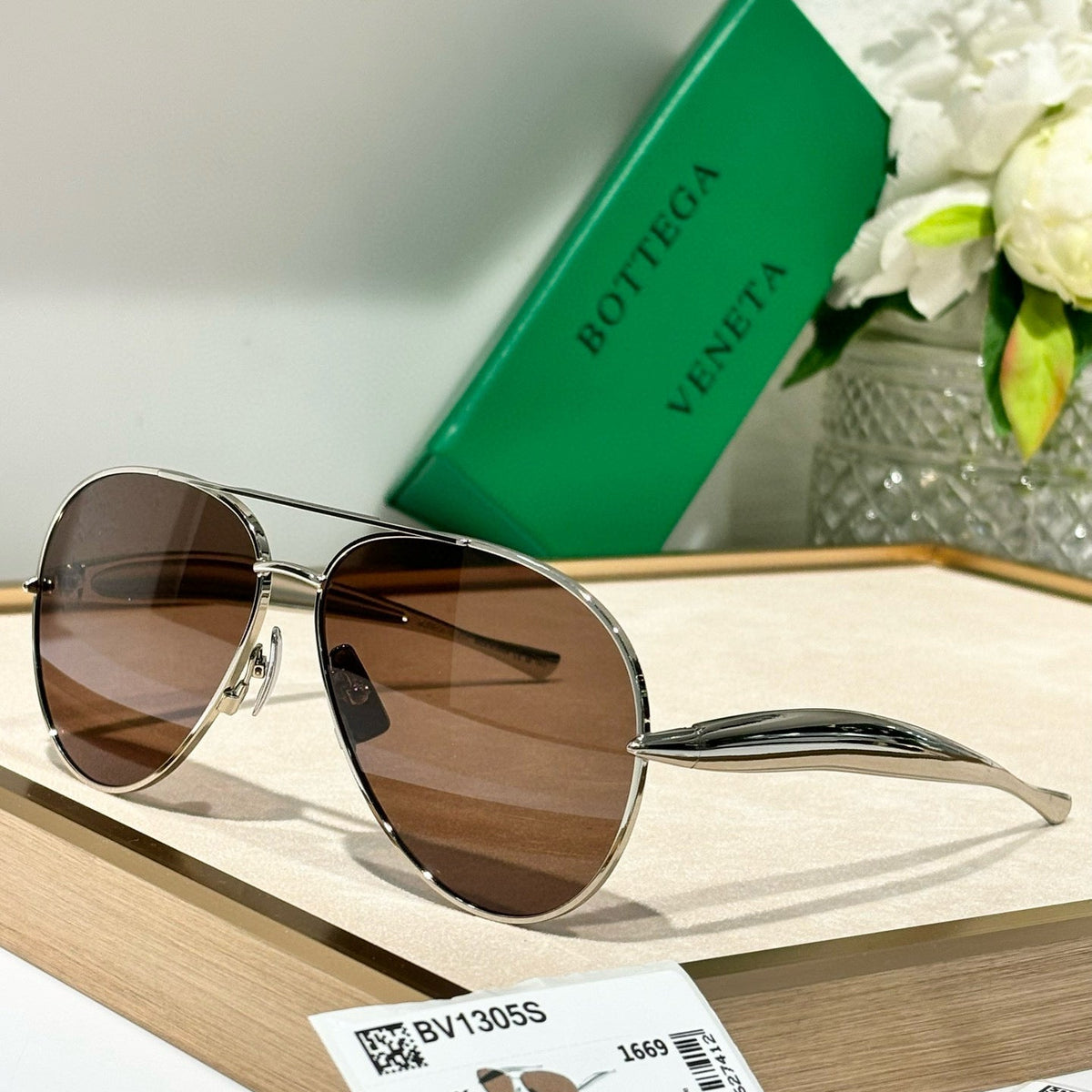BOTT V SUNGLASSES