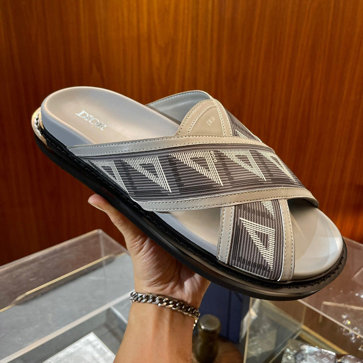 CD ALIAS SANDALS
