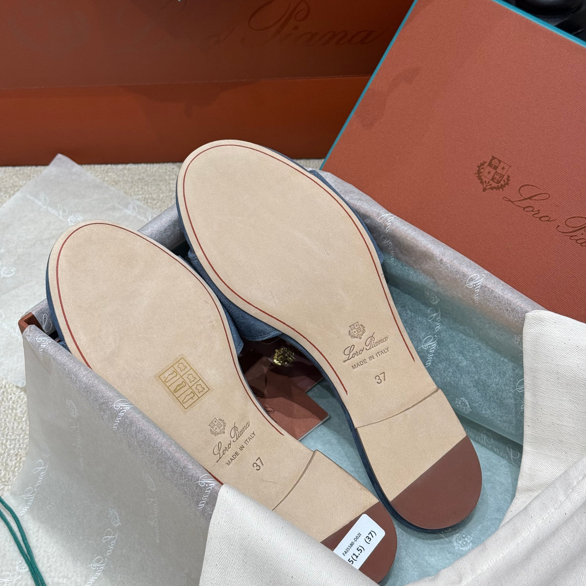LORO P SUMMER CHARM SLIPPER
