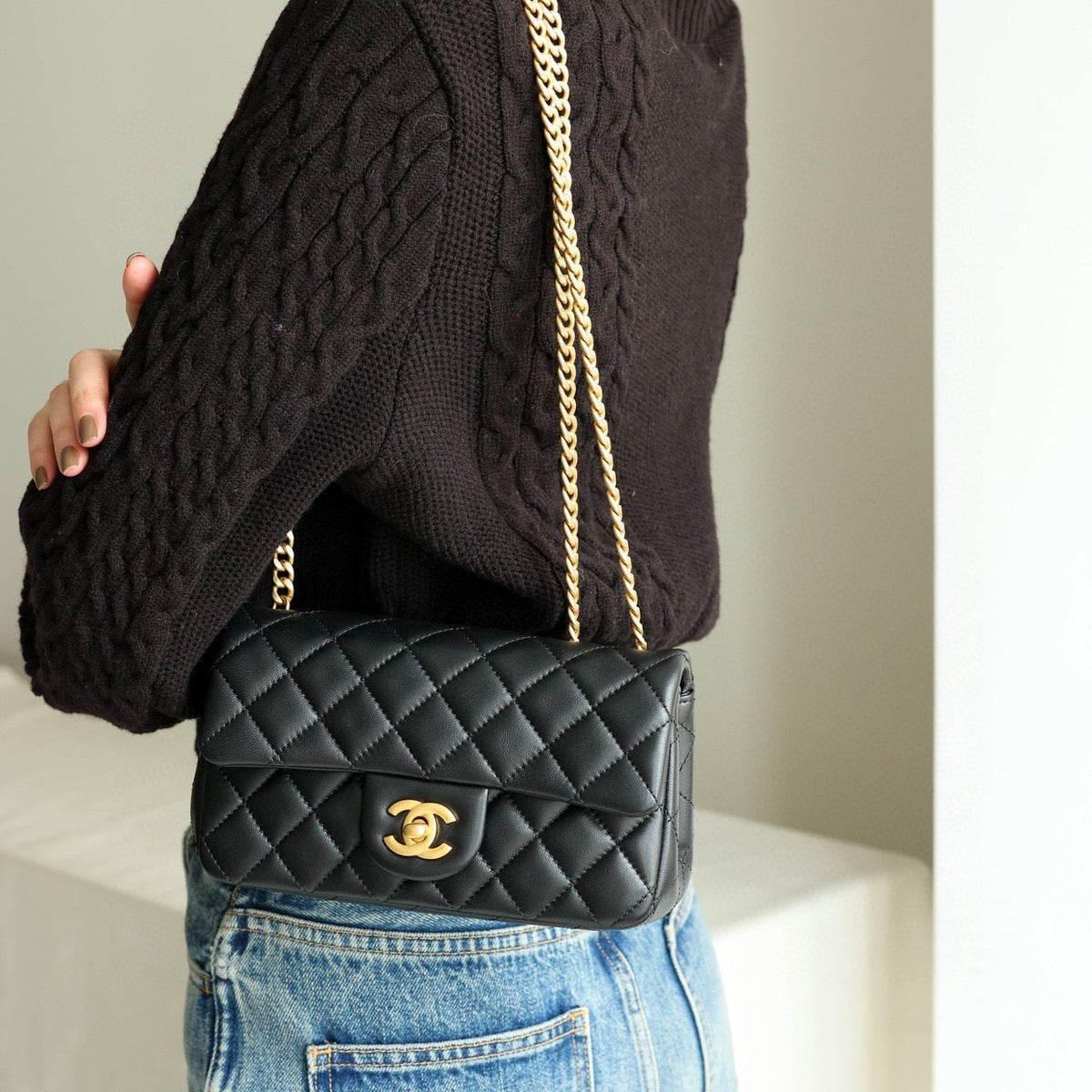 CC CLASSIC FLAP MINI BAG