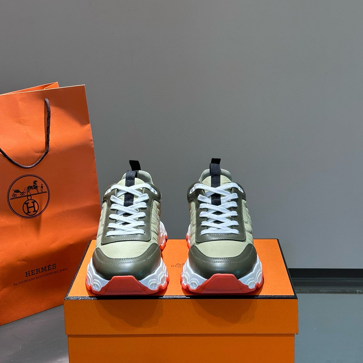 HERM IMPULSE SNEAKER