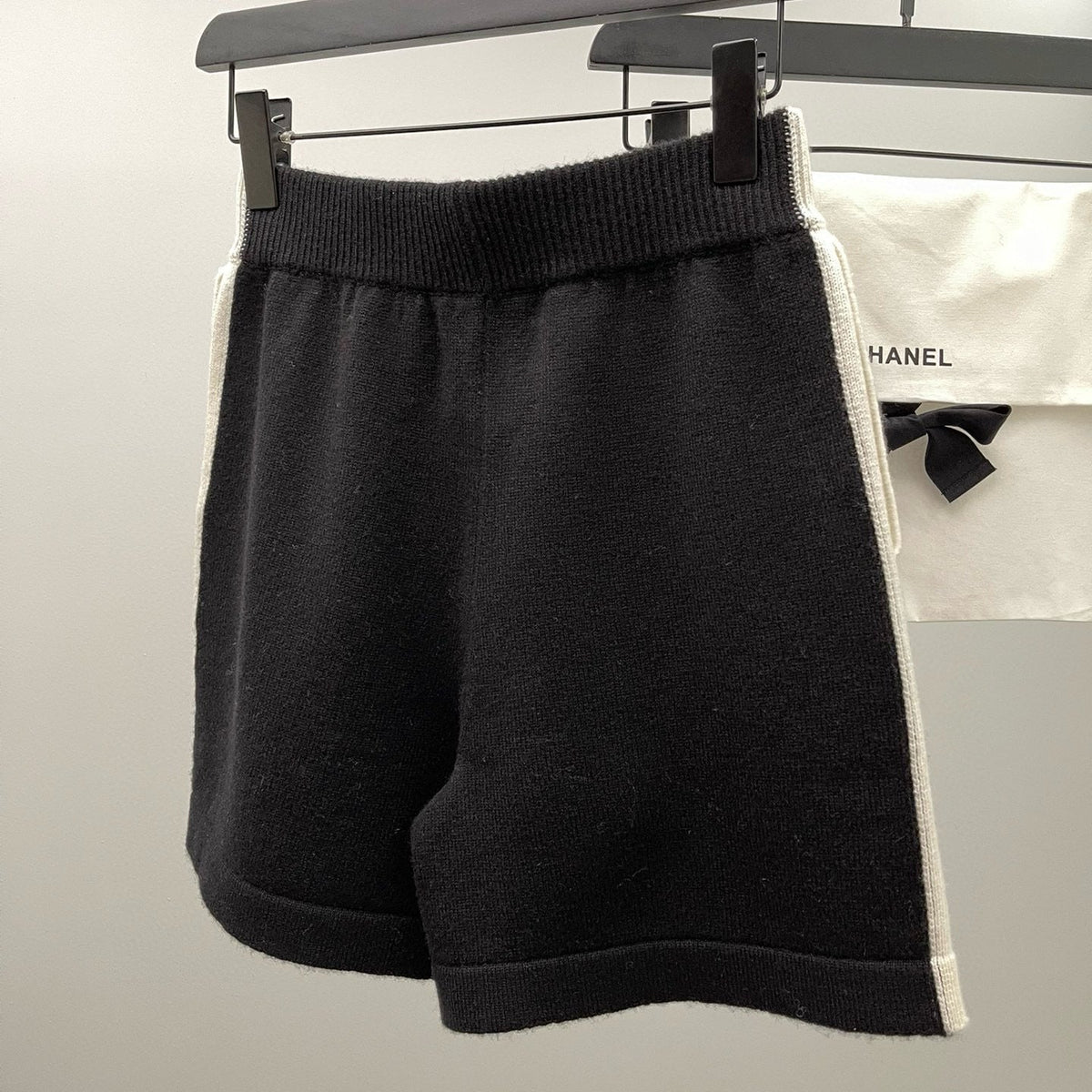 CC SHORTS