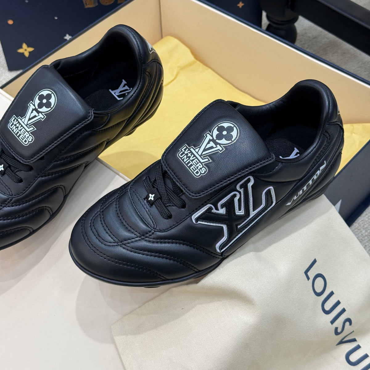 LOU FOOTPRINT SNEAKER