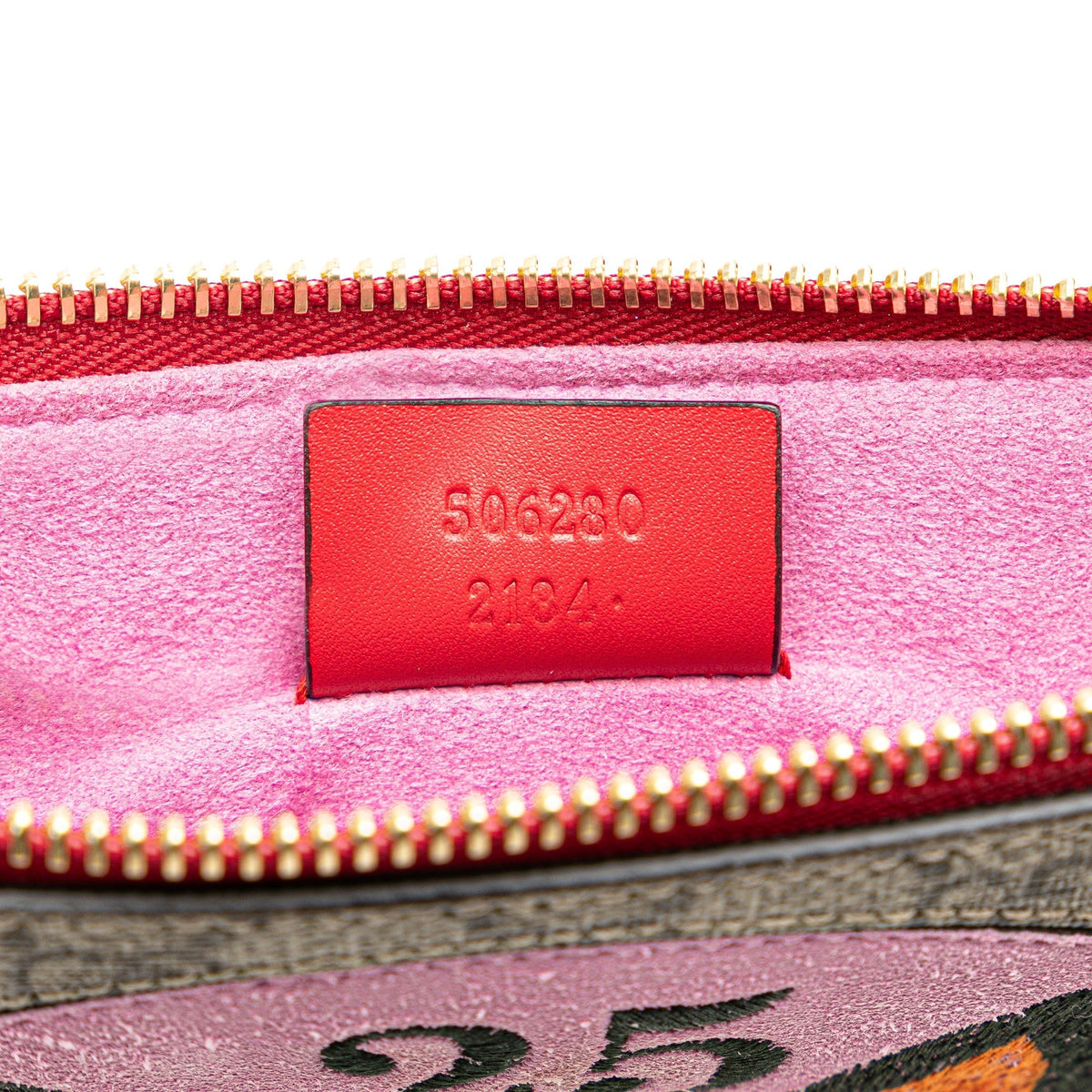 GUCCI GG Supreme Bosco Clutch Clutch Bag