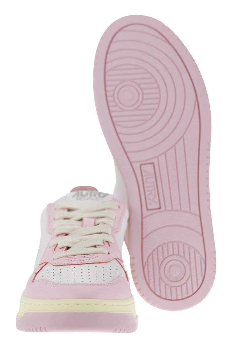 MEDALIST LOW - TWO-TONE LEATHER SNEAKERS