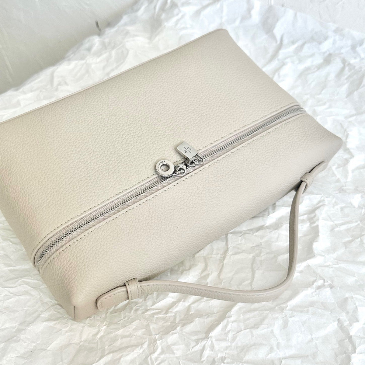 LORO P EXTRA POUCH L27