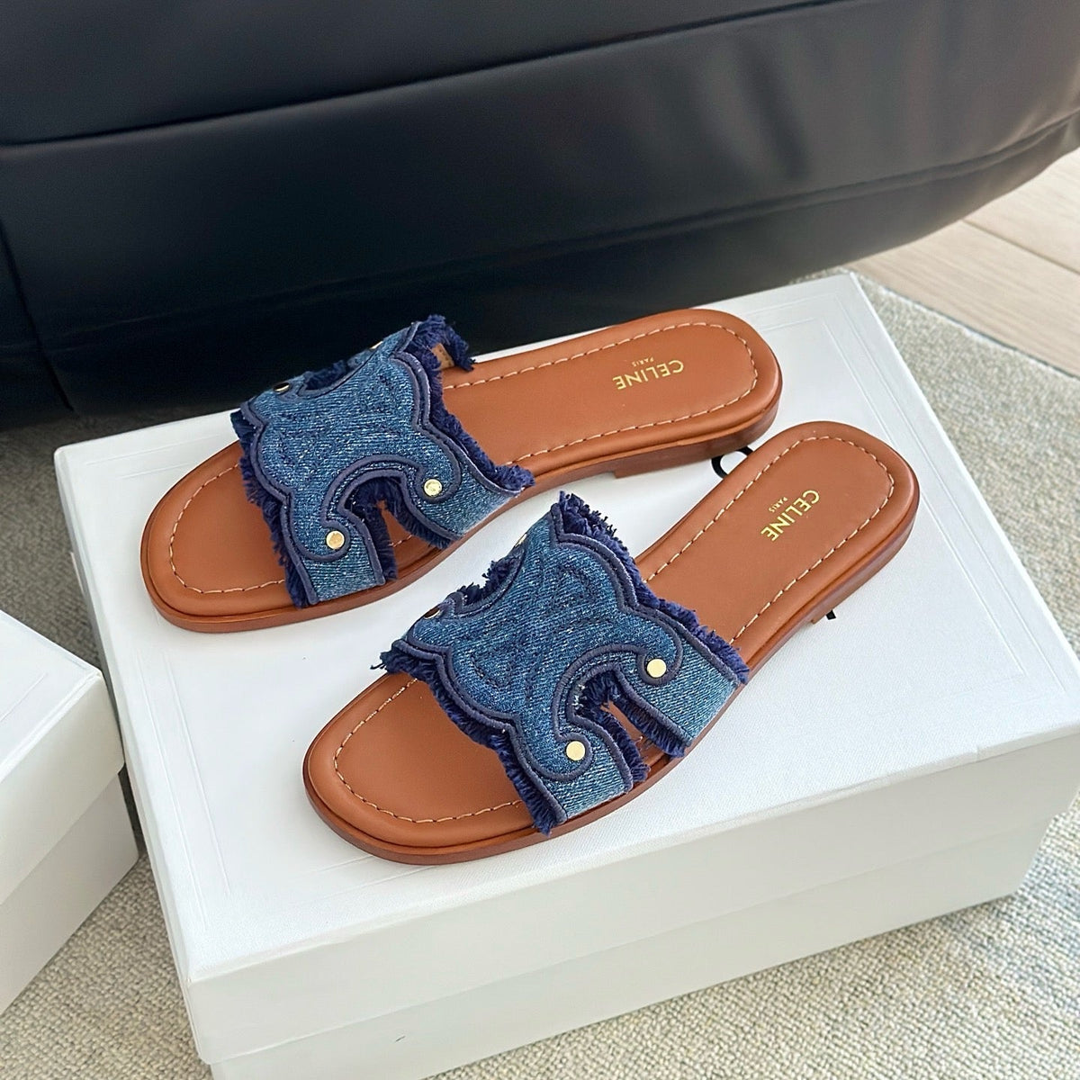CEL SANDALS