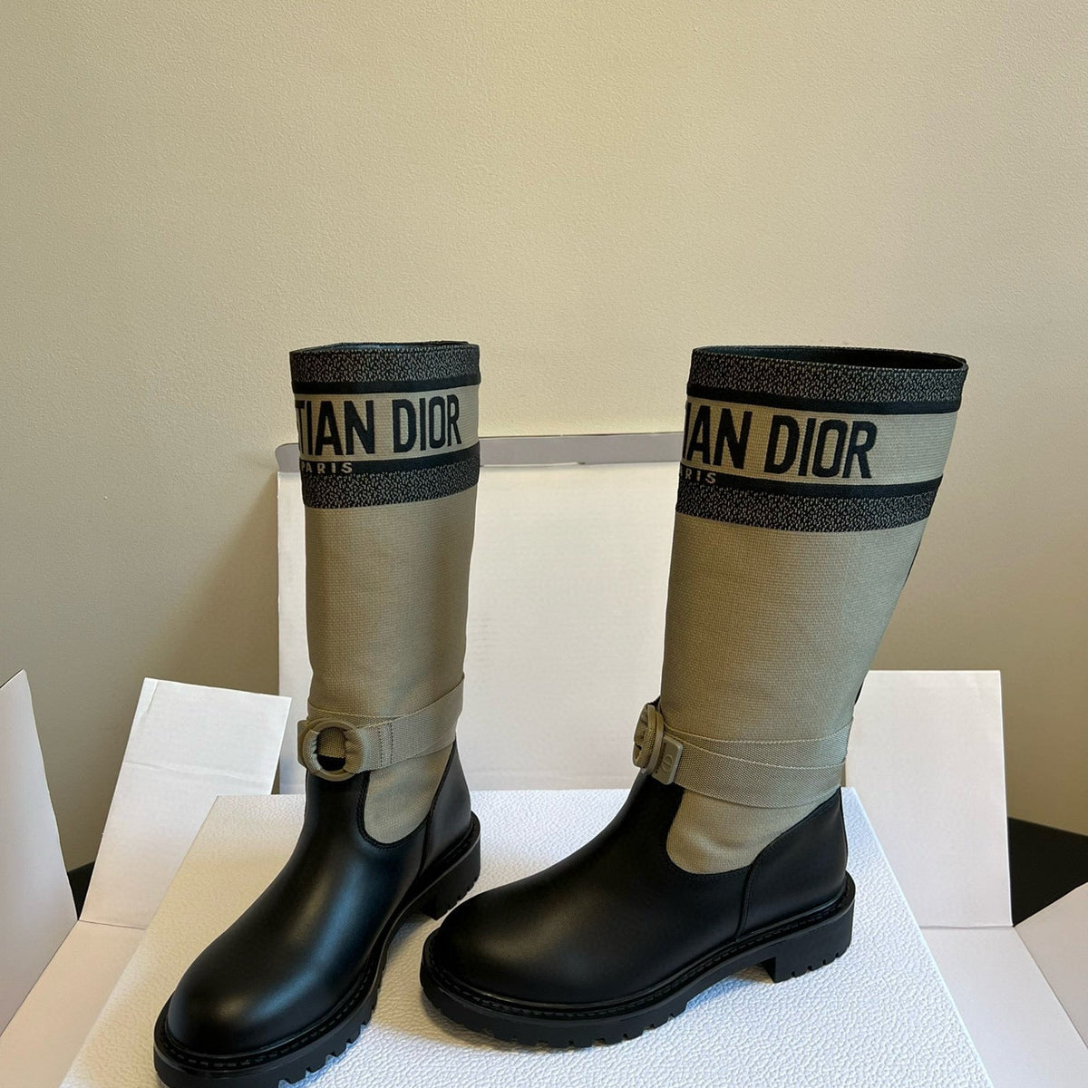CD BOOTS