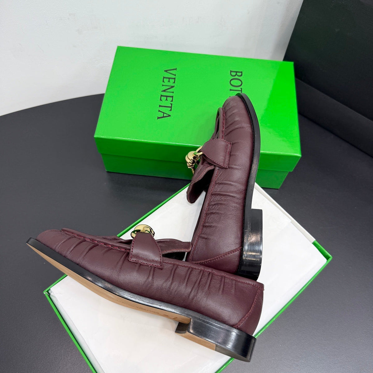 BOTT V LOAFERS