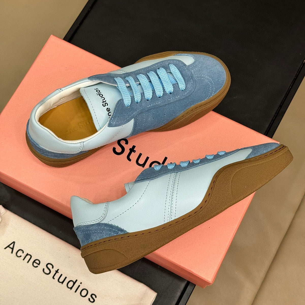 ACNE TRAINERS