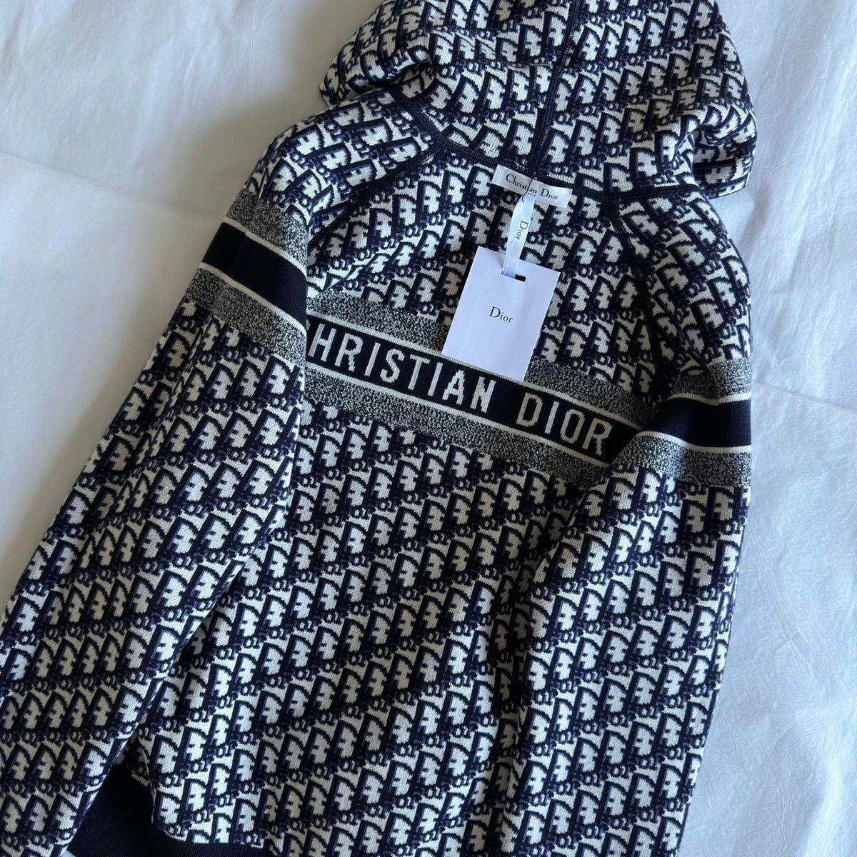 CD ZIP HOODIE