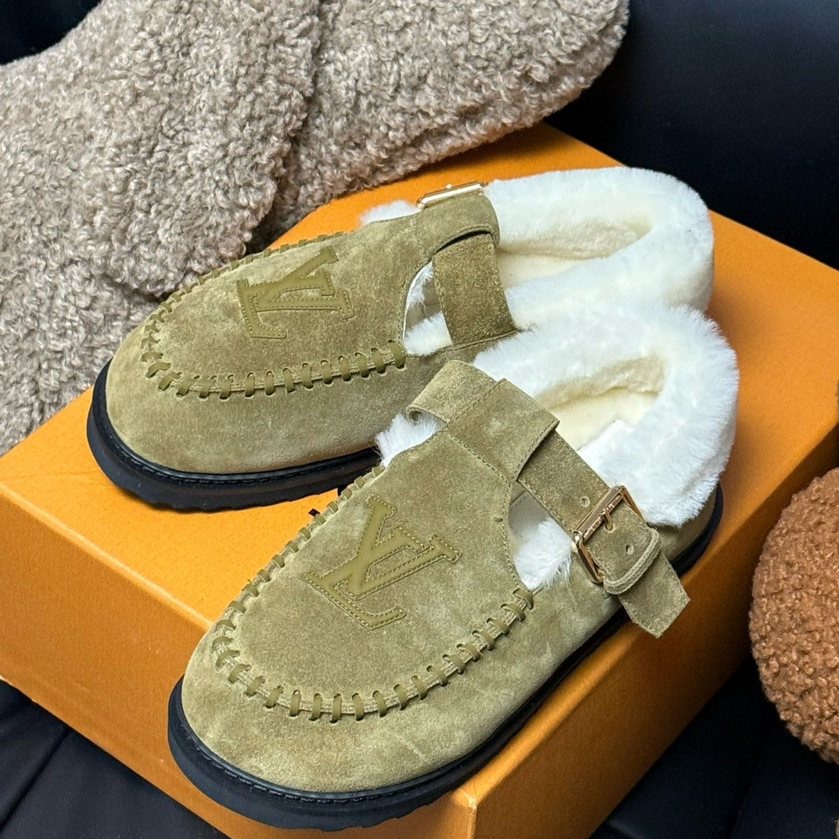 LOU COLORADO MARY JANES