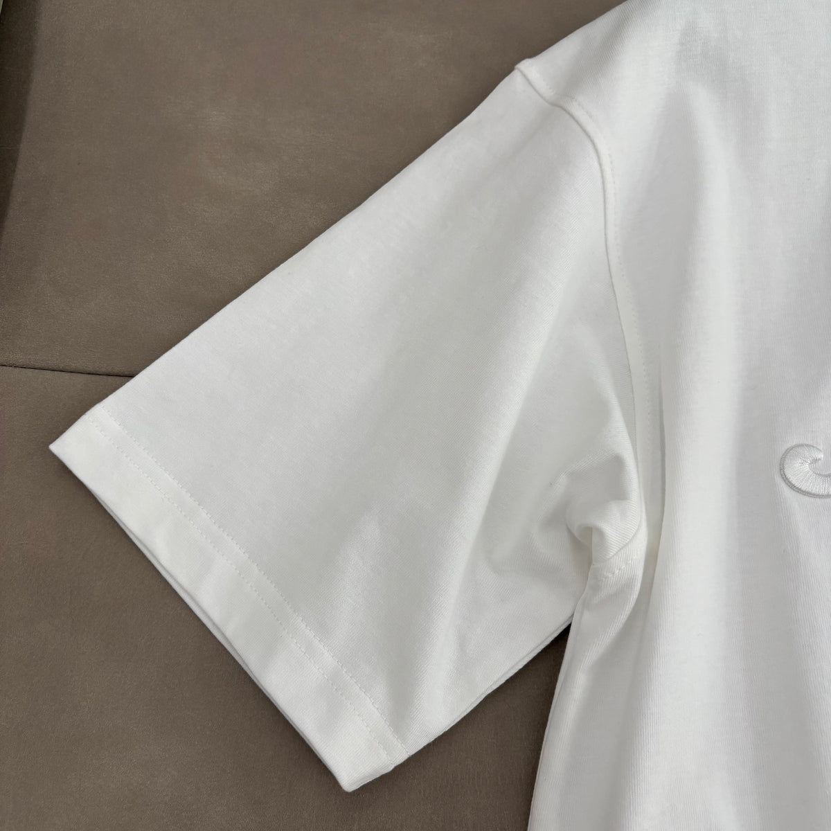 ACNE T-SHIRT