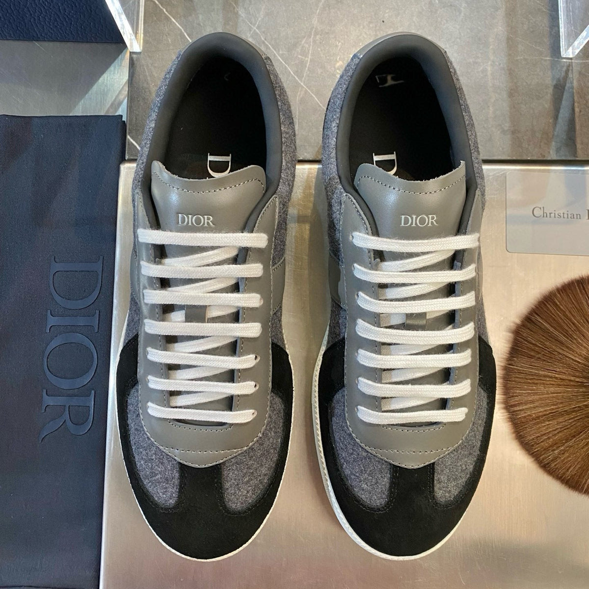 CD B01 SNEAKER