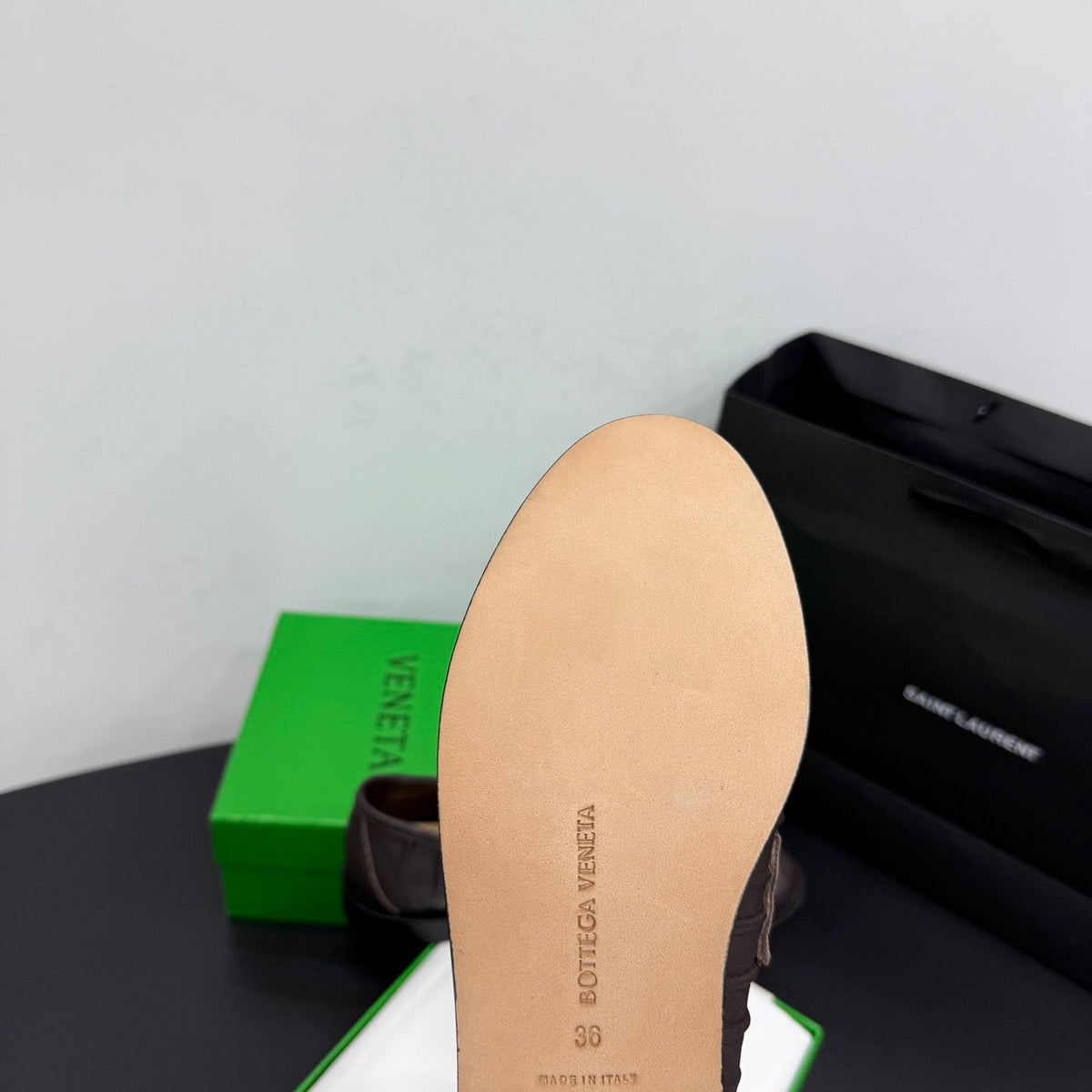 BOTT V LOAFERS