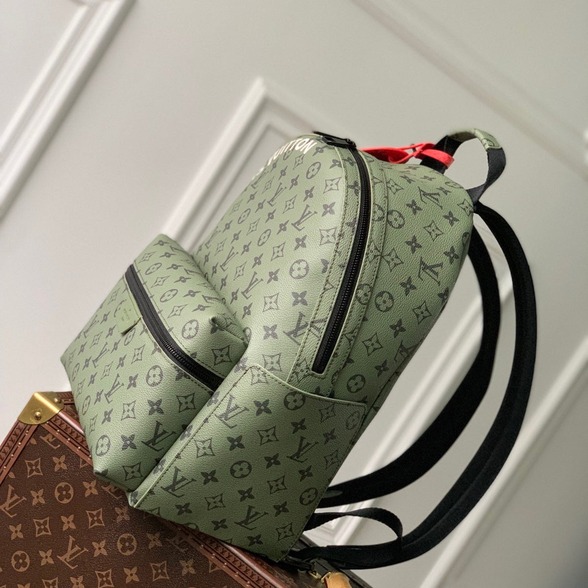 LOU DISCOVERY BACKPACK