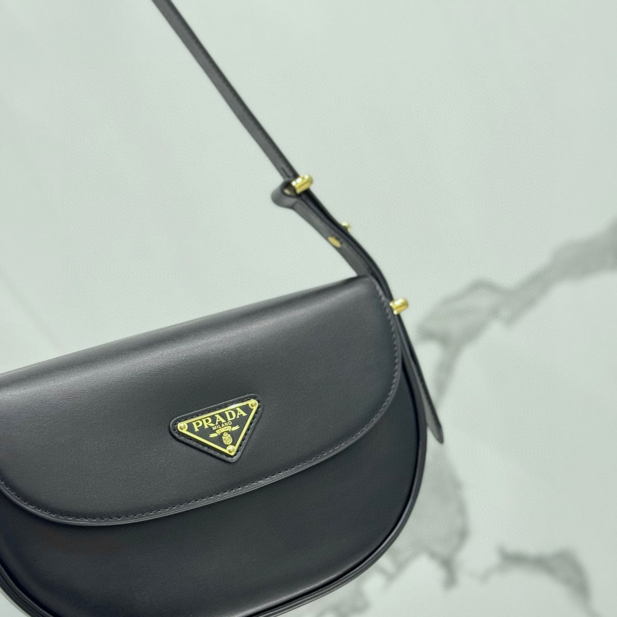 PD ARQUE SHOULDER BAG