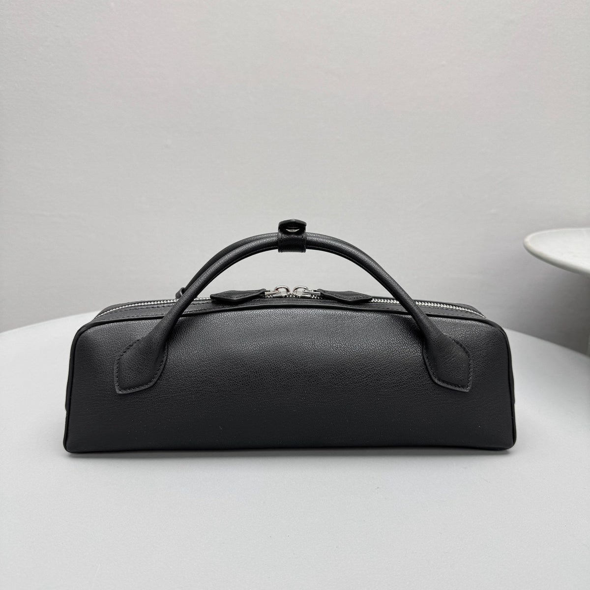 ALAIA LE TECKEL CLUTCH