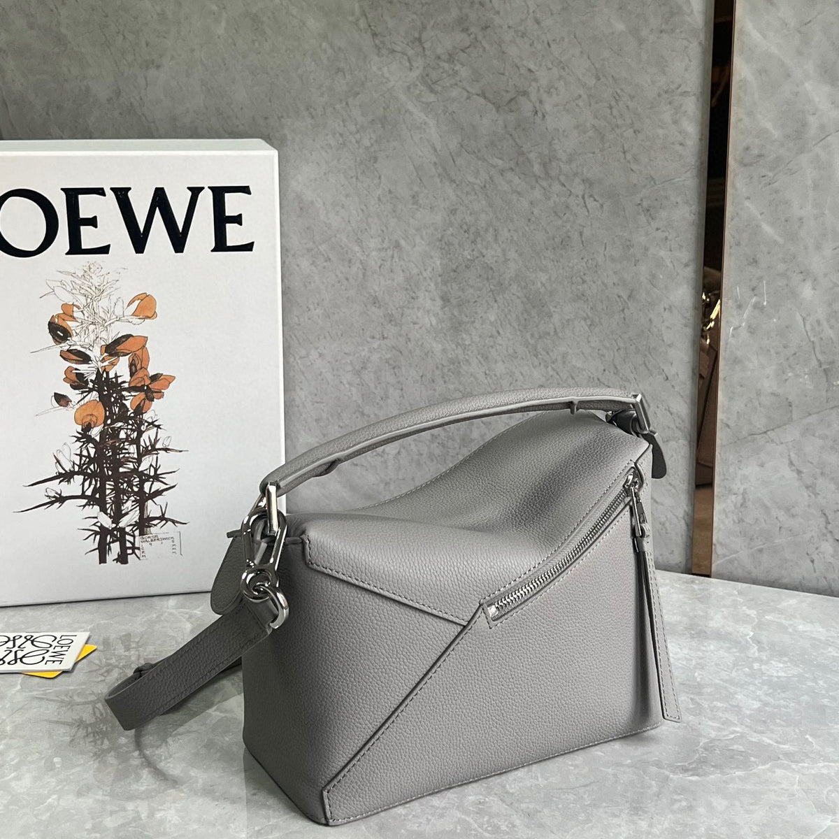 LOEW SMALL PUZZLE EDGE BAG