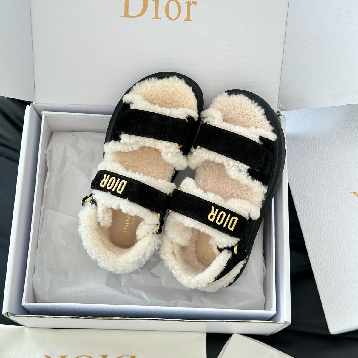 CD SANDALS