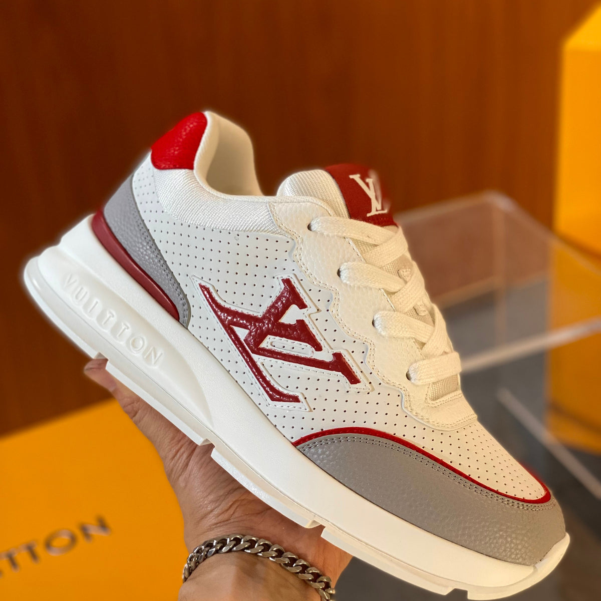 LOU CLASSIC SNEAKER