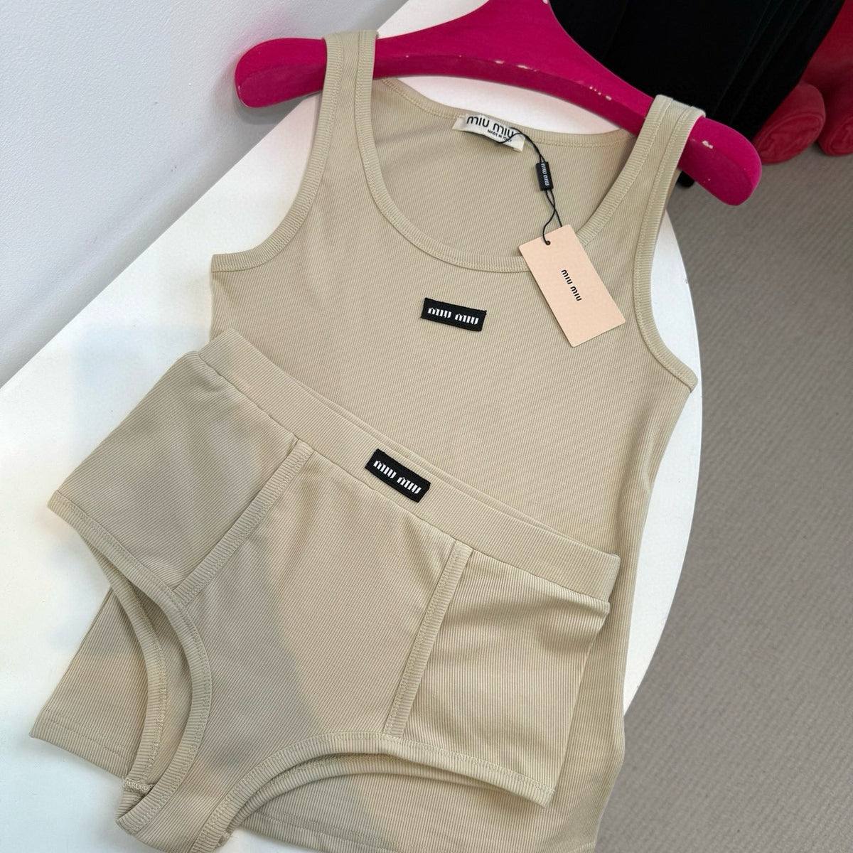 MIU M SET