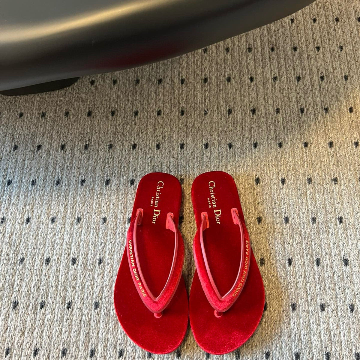 CD THONG SANDAL