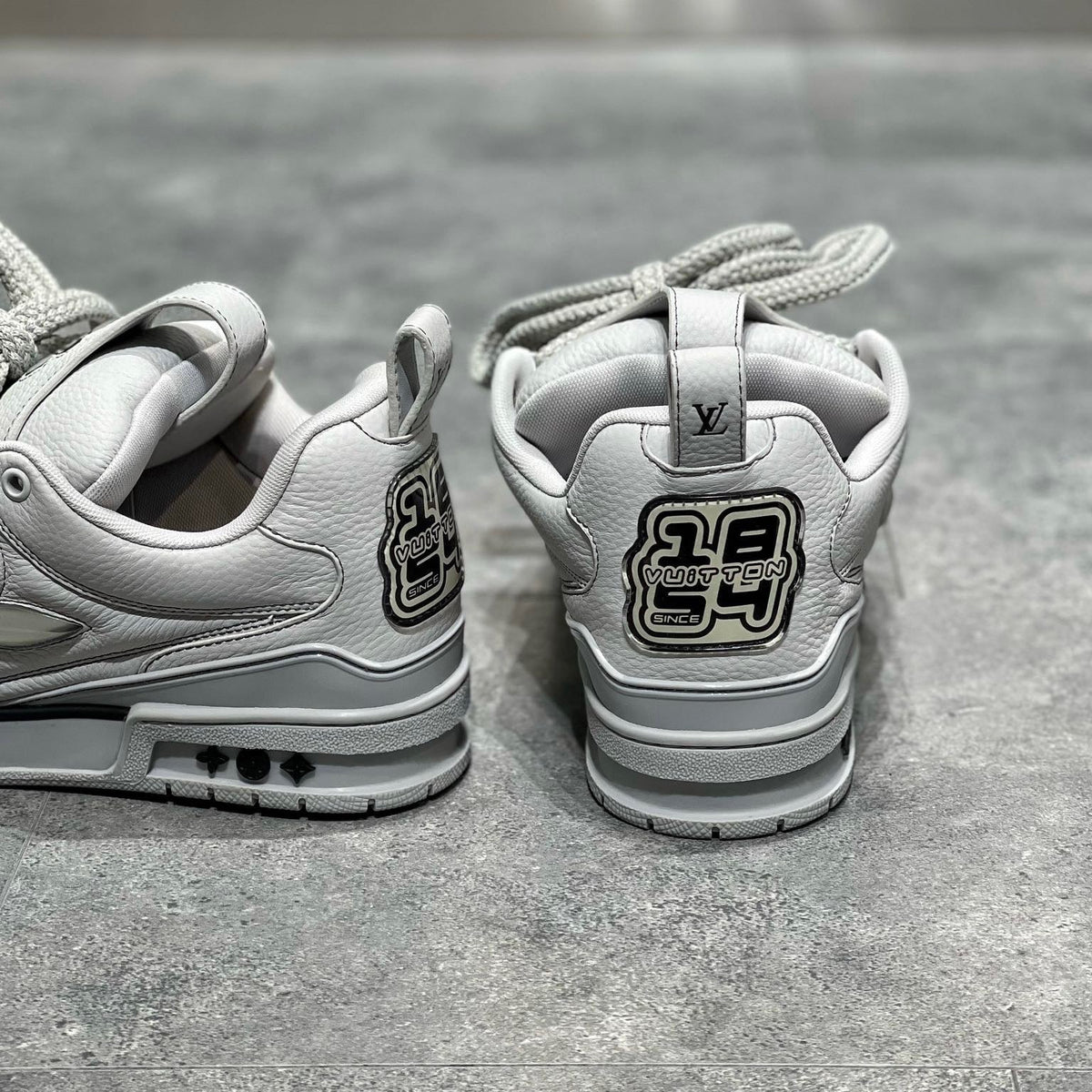 LOU TRAINERS
