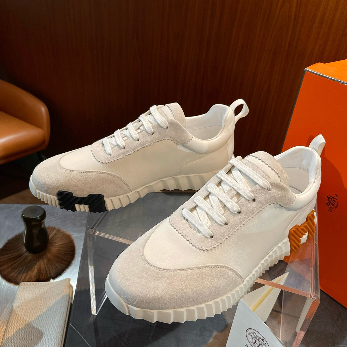 HERM BOUNCING SNEAKERS
