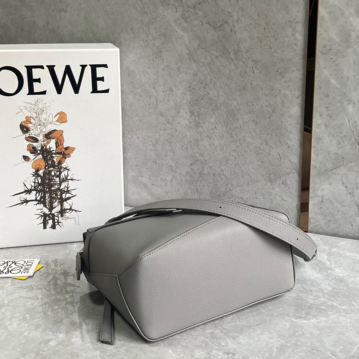LOEW SMALL PUZZLE EDGE BAG