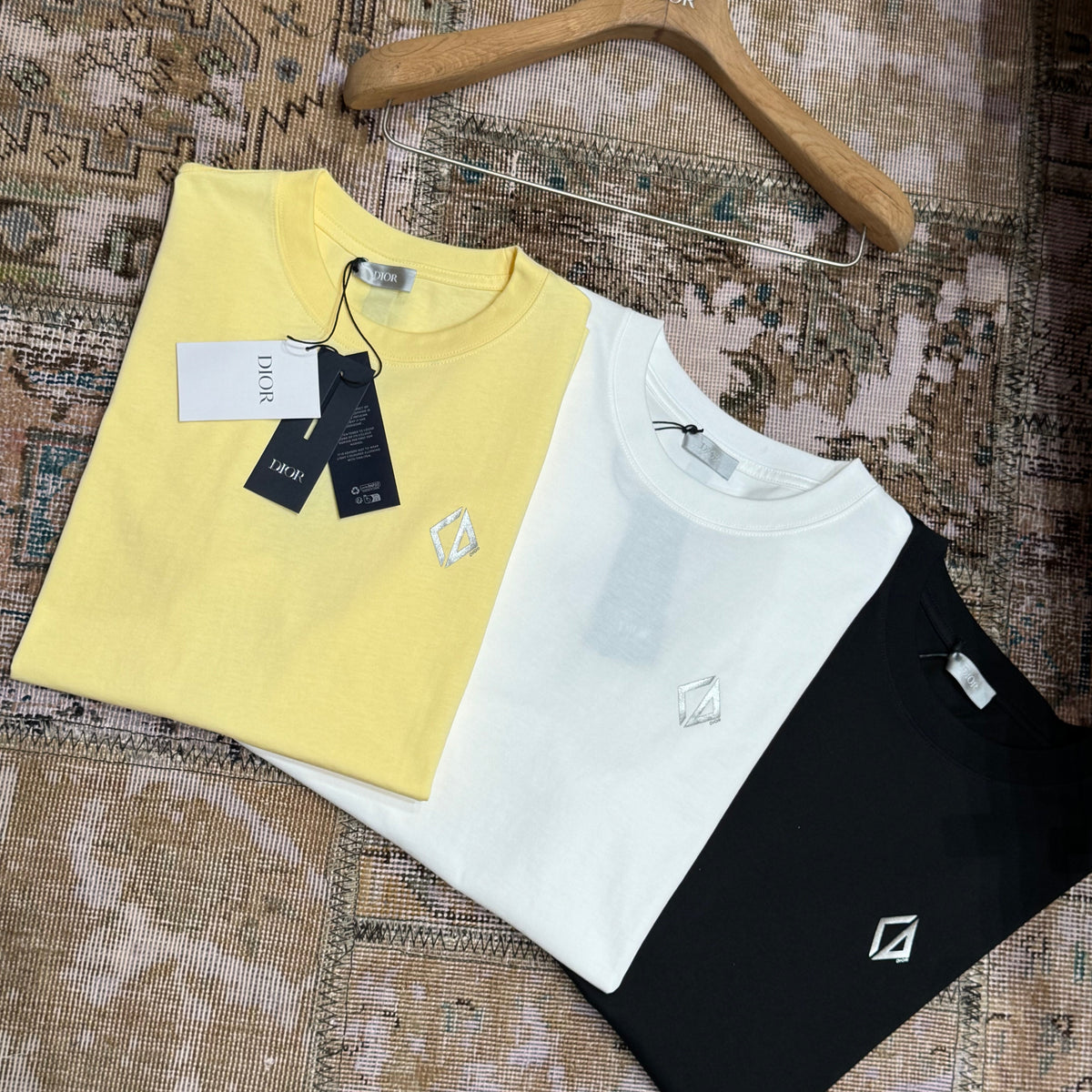 CD T-SHIRT