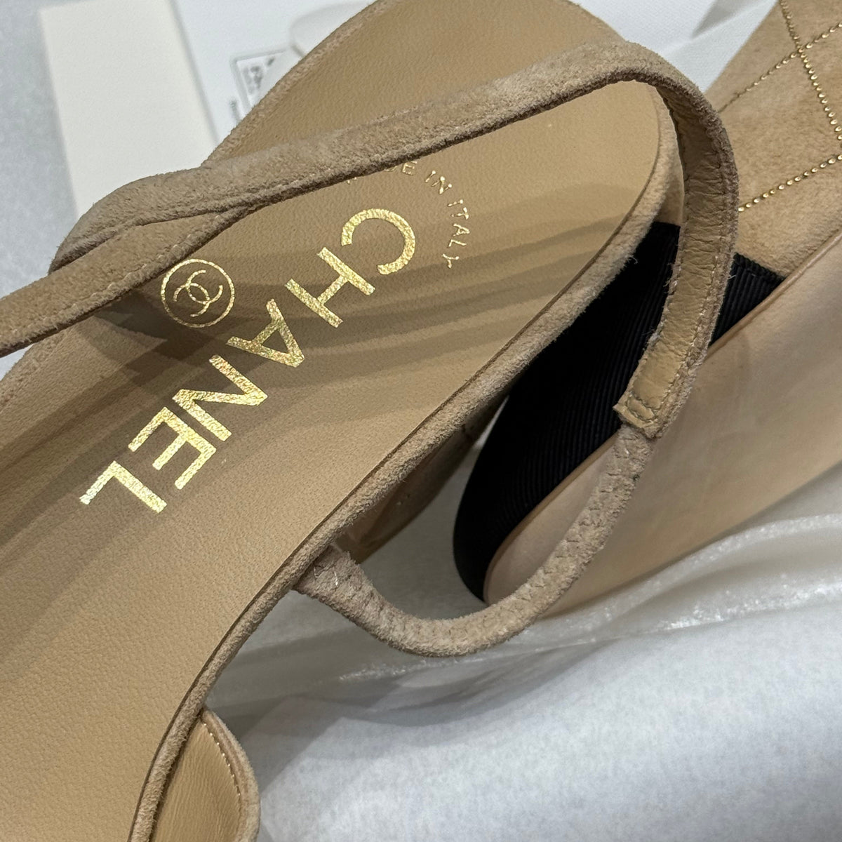 CC SLINGBACK PUMPS