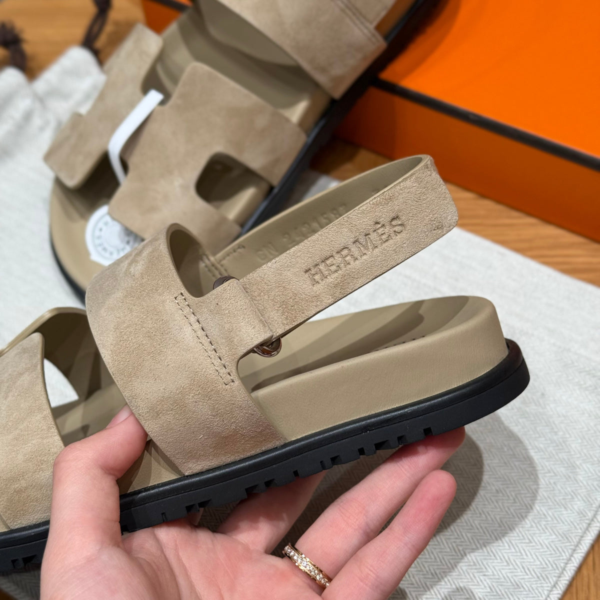 HERM GENIUS SANDALS