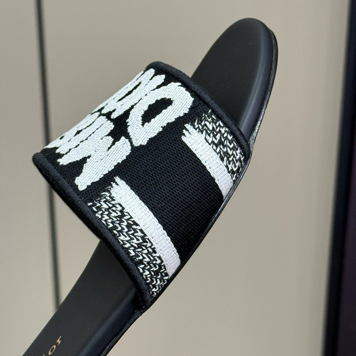 CD DWAY SLIDES