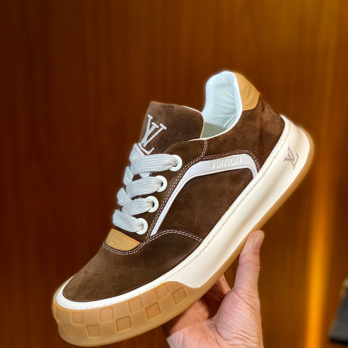 LOU TILTED SNEAKERS