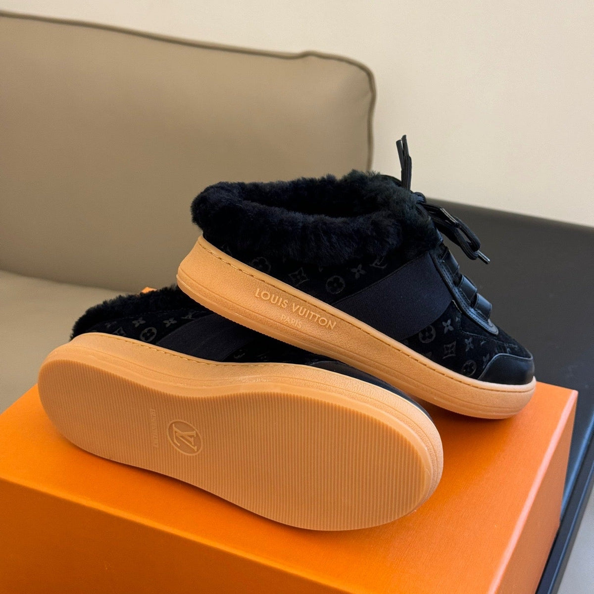 LOU OPEN BACK SNEAKERS