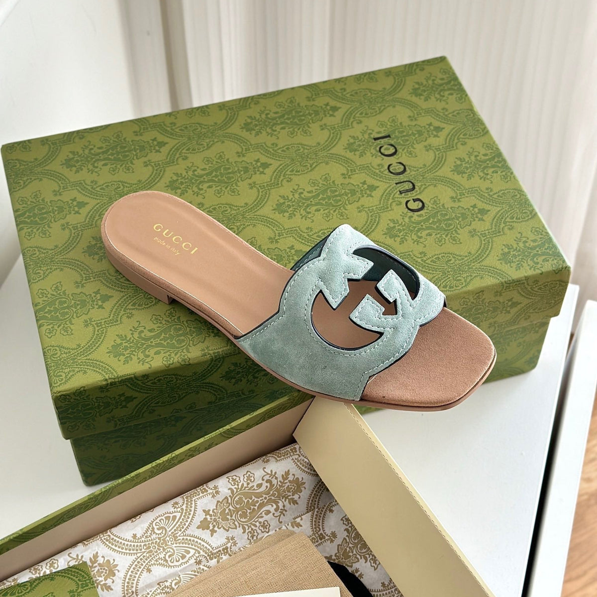 GG CUT OUT SANDALS