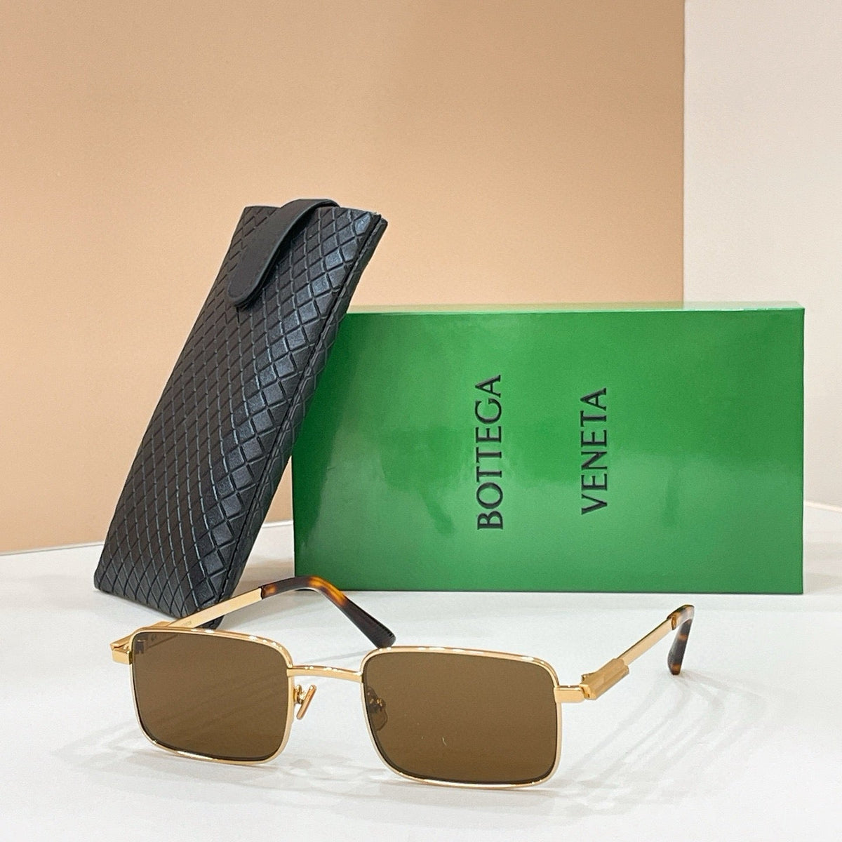 BOTT V SUNGLASSES