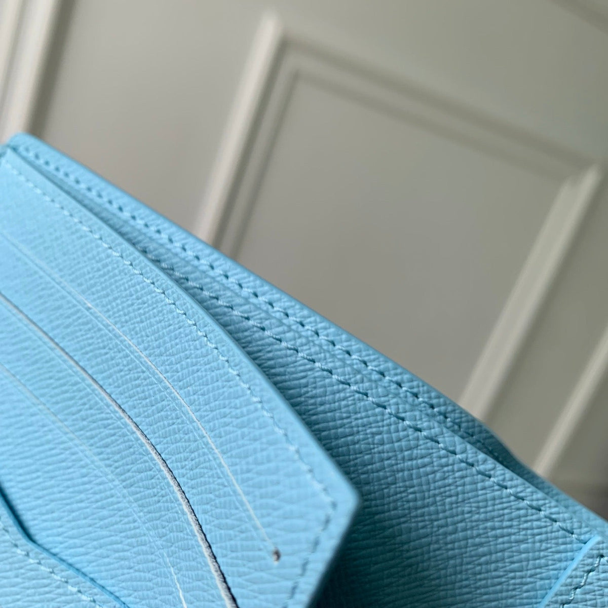 LOU SLENDER WALLET