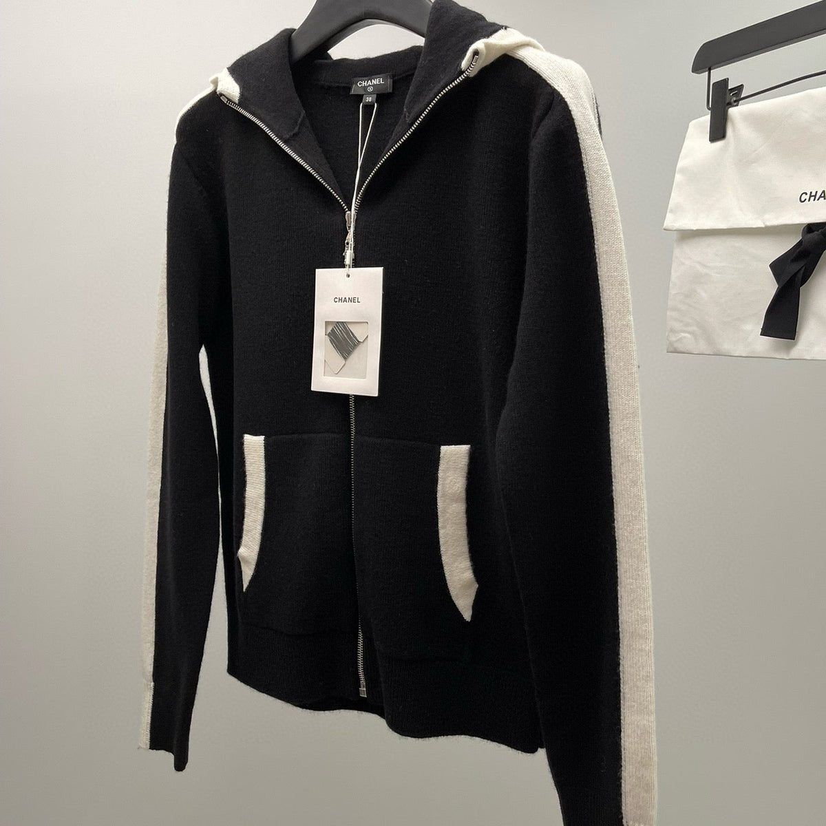 CC ZIP HOODIE