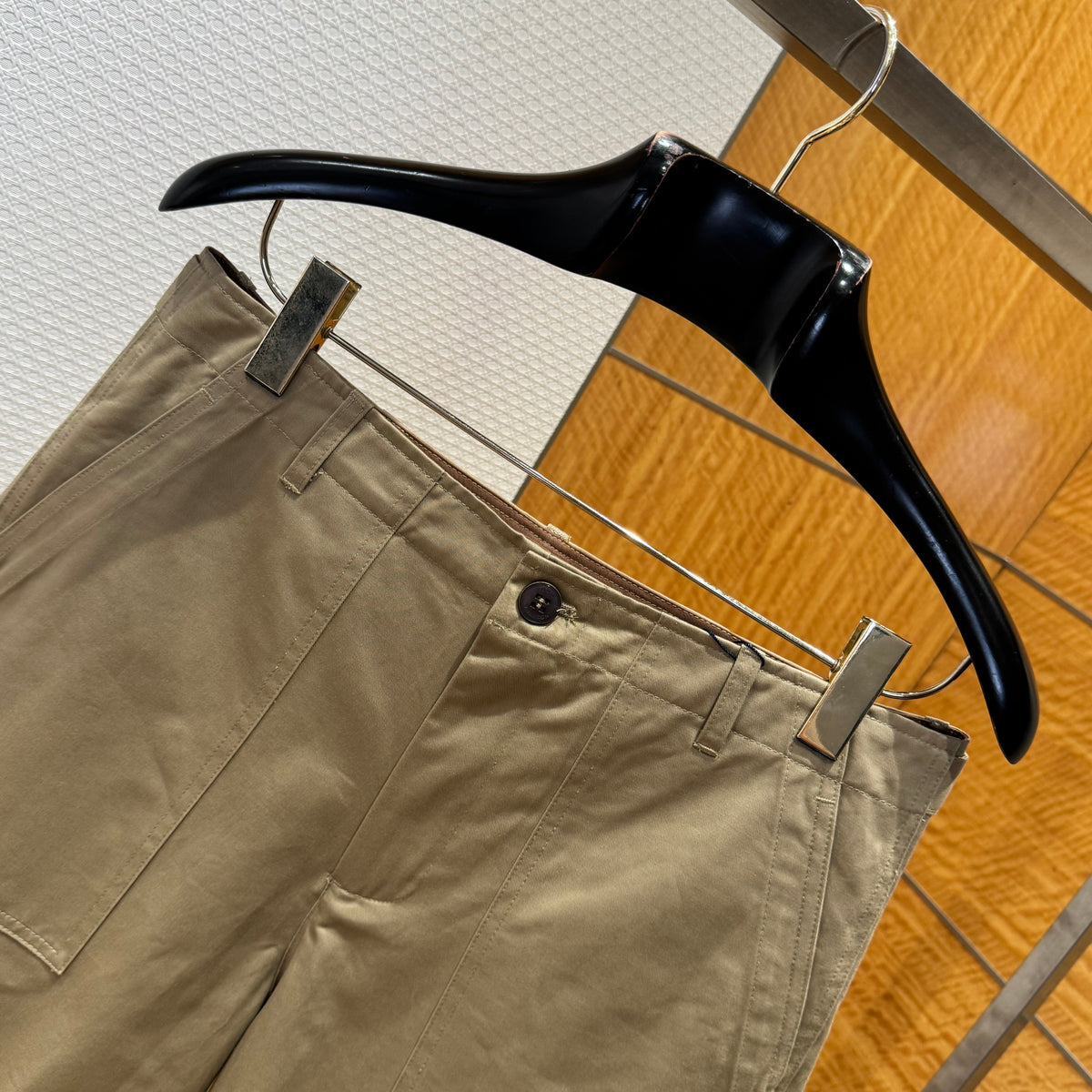 LOU SHORTS